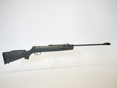 Lot Crossman Shadowmatic .22 air rifle, serial...