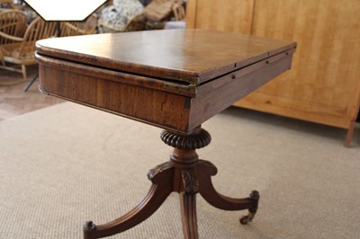 Lot 188 - An Early-Mid 19th Century Mahogany Tea Table