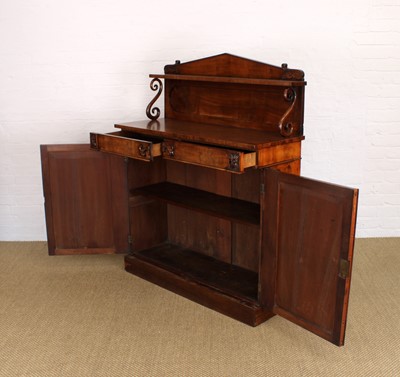Lot 165 - A William IV Mahogany Chiffonier