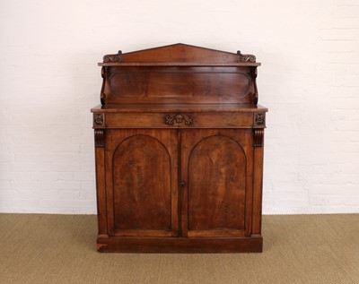 Lot 165 - A William IV Mahogany Chiffonier