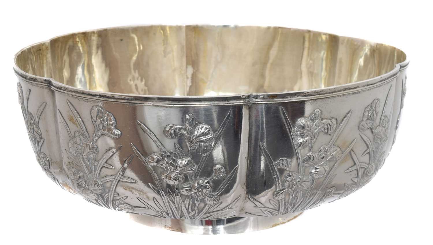 Lot 68 - An early 20th century Chinese export silver bowl.