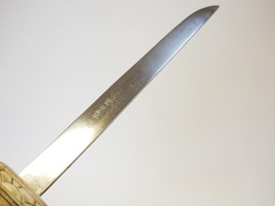 Lot Japanese Gendaito Kaiken, 16cm cutting edge,...