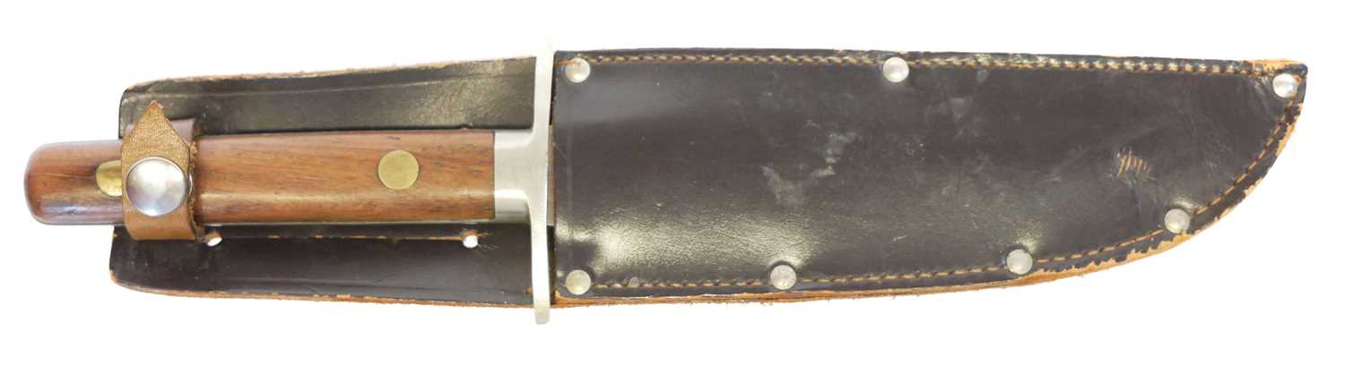 Lot William Rodgers Sheffield small Bowie knife,...