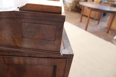 Lot 186 - A Good Early-Mid 19th Century Irish Mahogany Davenport by Mack, Williams & Gibton of Dublin