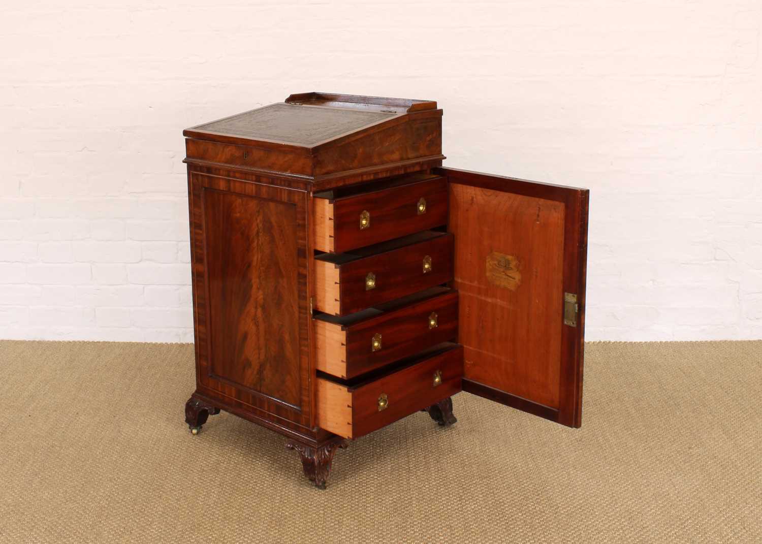 Lot 186 - A Good Early-Mid 19th Century Irish Mahogany Davenport by Mack, Williams & Gibton of Dublin