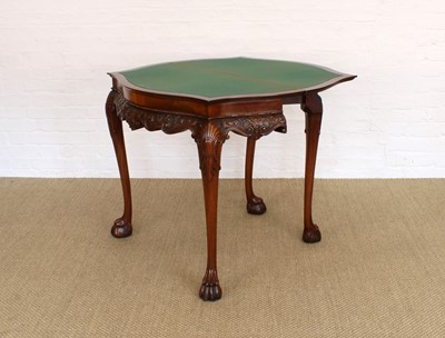 Lot 193 - An Early 20th Century Mahogany Card Table in the Irish Georgian Style