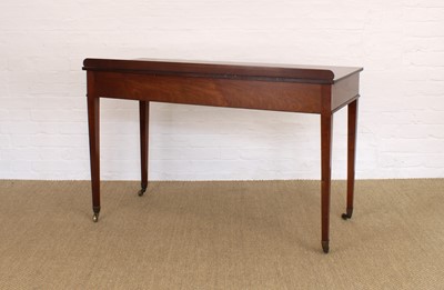 Lot 150 - A Good Edwardian Mahogany and Boxwood Strung Side or Hall Table by Edwards & Roberts of London