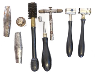 Lot 453 - Collection of shooting accessories, to include...