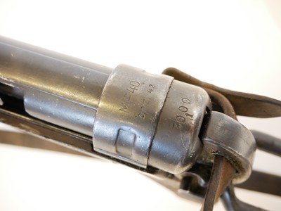 Lot 67 - Deactivated German Schmeisser WWII MP40 9mm...