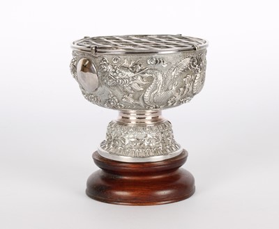 Lot 42 - A Small Early 20th Century Chinese Export Silver Rose Bowl