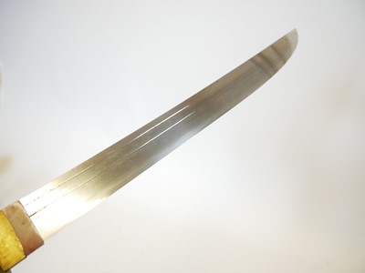 Lot 104 - Japanese Wakizashi, 29cm cutting edge, late...