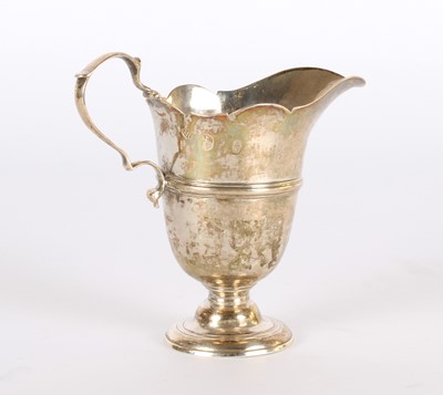 Lot 7 - A Georgian Irish Silver Cream Jug Attributed to George Hill
