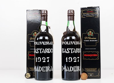 Lot 147 - 2 bottles d’Oliveiras Vintage 1927 Bastardo