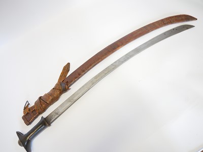 Lot Ethiopian sword and scabbard, with horn grip...