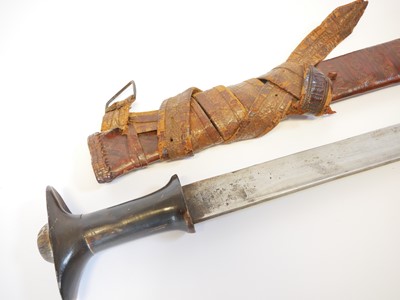 Lot Ethiopian sword and scabbard, with horn grip...