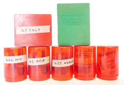 Lot 617 - Collection of dies, to include an RCBS .300...