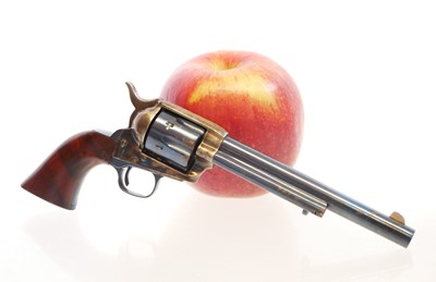 Lot Uberti miniature inert replica Colt 1873 SAA...