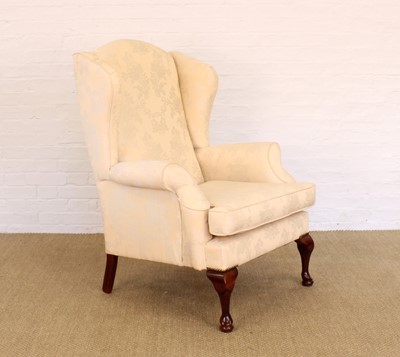 Lot 266 - A Reproduction Georgian Style Wingback Armchair