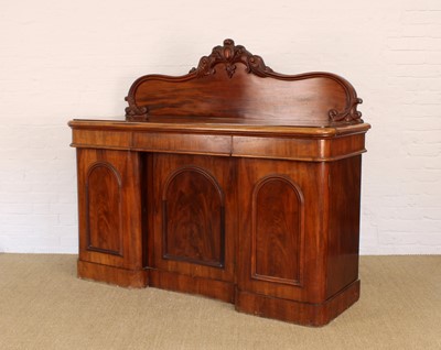 Lot 231 - A Victorian Mahogany Inverse Breakfront Sideboard