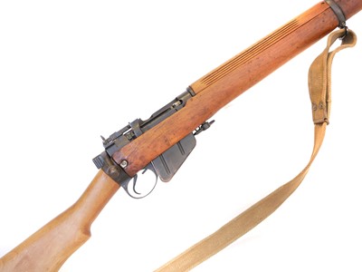 Lot 125 - Deactivated Fazakerley Lee Enfield No.4 MkI...
