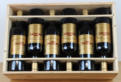 Lot 24 - 12 bottles in OWC Chateau Batailley Grand Cru Classe Haut-Medoc 2010