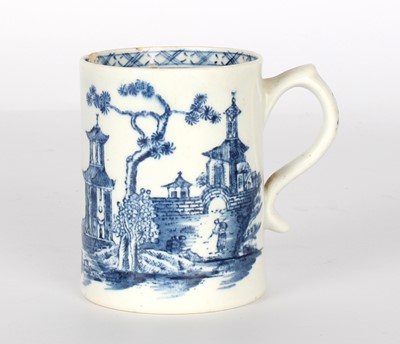Lot 78 - An 18th Century Lowestoft Porcelain Mug with Transferred Decoration