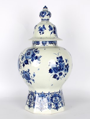 Lot A Large and Impressive Dutch Delft Jar with Cover by De Porcelyne Fles (Royal Delft)