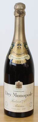 Lot 98 - 1 Bottle Heidsieck Dry Monopole ‘Reserved for England’ 1945