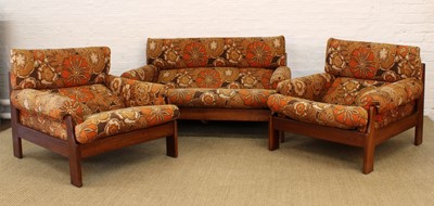 Lot Revelese Furniture Co.