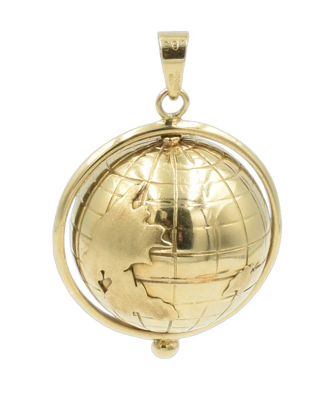 Lot A 14ct yellow gold globe pendant