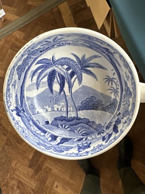 Lot 107 - A Large "Hunting a Buffalo" Soup Tureen, Ladle and Stand by Spode