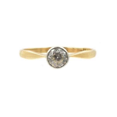 Lot 212 - A diamond solitaire ring, set in 18ct gold