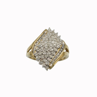 Lot A 9ct gold diamond cluster ring
