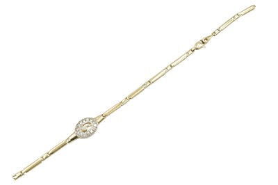 Lot A broken 9ct and cubic zirconia chain