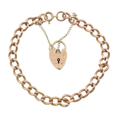 Lot 31 - A 9ct gold heart-lock bracelet