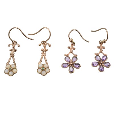 Lot 79 - A selection of 9ct rose gold drop earrings