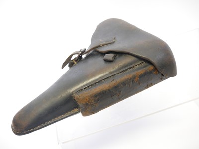 Lot WWII Luger PO8 Luger holster and magazine,...