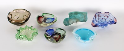 Lot 27 - Collection of Mid-Century Art Glass Bowls