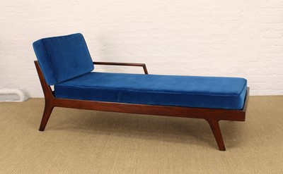 Lot 262 - Daybed or Chaise Longue in the Scandinavian Mid-Century Style