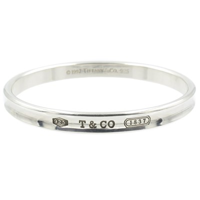 Lot 17 - A Tiffany & Co. 1837 sterling silver bangle