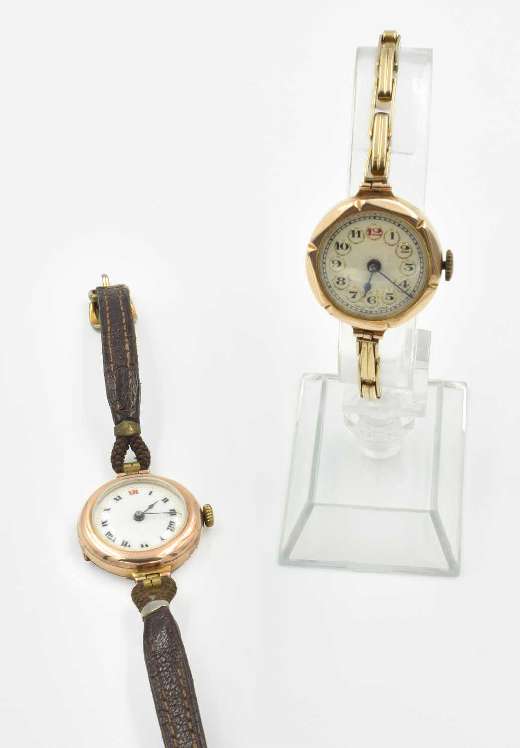 Lot A selection of two 9ct gold watches
