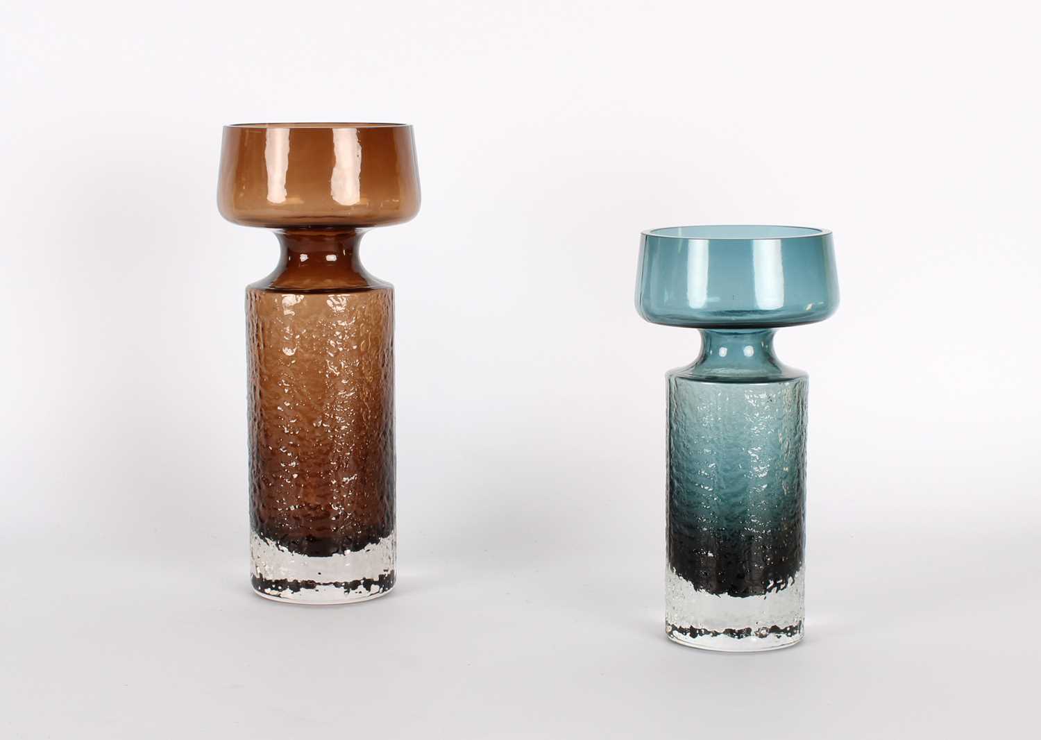 Lot 8 - Tamara Aladin (Finnish 1932-2019) for Riihimäen Lasi (Riihimäki)