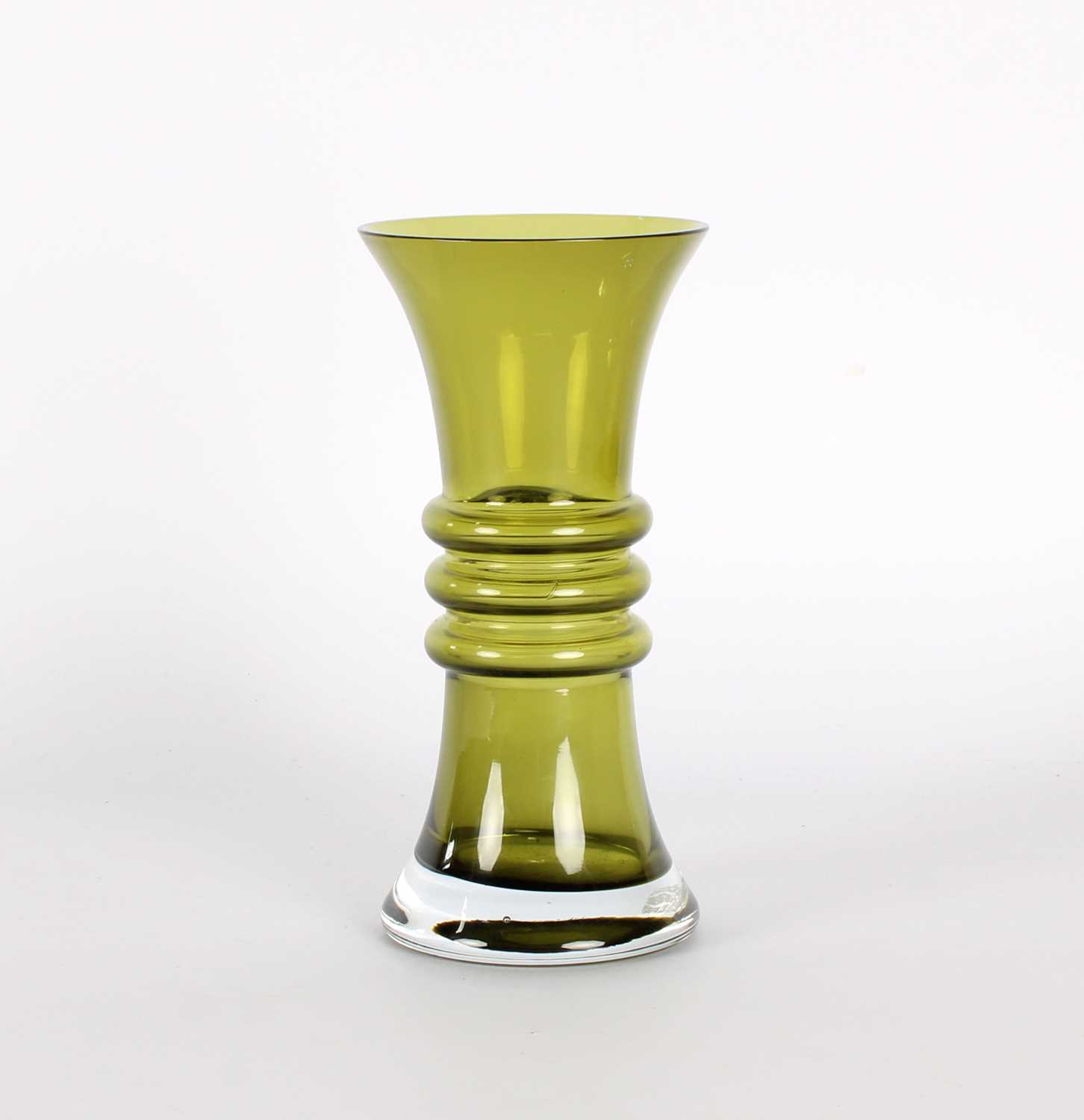 Lot 7 - Tamara Aladin (Finnish 1932-2019) for Riihimäen Lasi (Riihimäki)