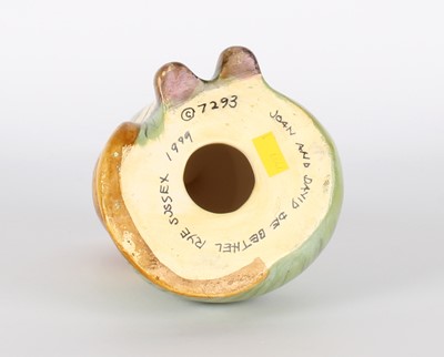 Lot Joan and David de Bethel at Rye Pottery, Sussex