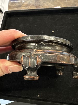 Lot 87 - A Chinese Qing Dynasty Bronze 'Five Bats (五隻蝙蝠)' Vase