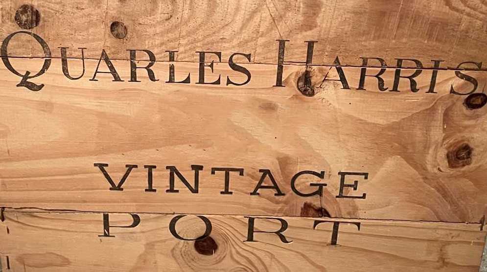 Lot 26 - 12 bottles in OWC Quarles Harris Vintage Port 1997