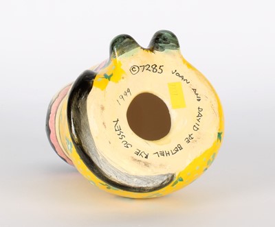 Lot Joan and David de Bethel at Rye Pottery, Sussex