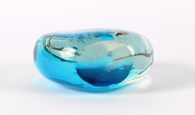 Lot 24 - Vintage Murano Style Glass 'Aquarium' Paperweight/Desk Ornament