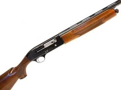 Lot Beretta A.302 12 bore semi-auto shotgun,...