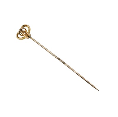 Lot A 15ct gold Edwardian stick pin in a fitted case